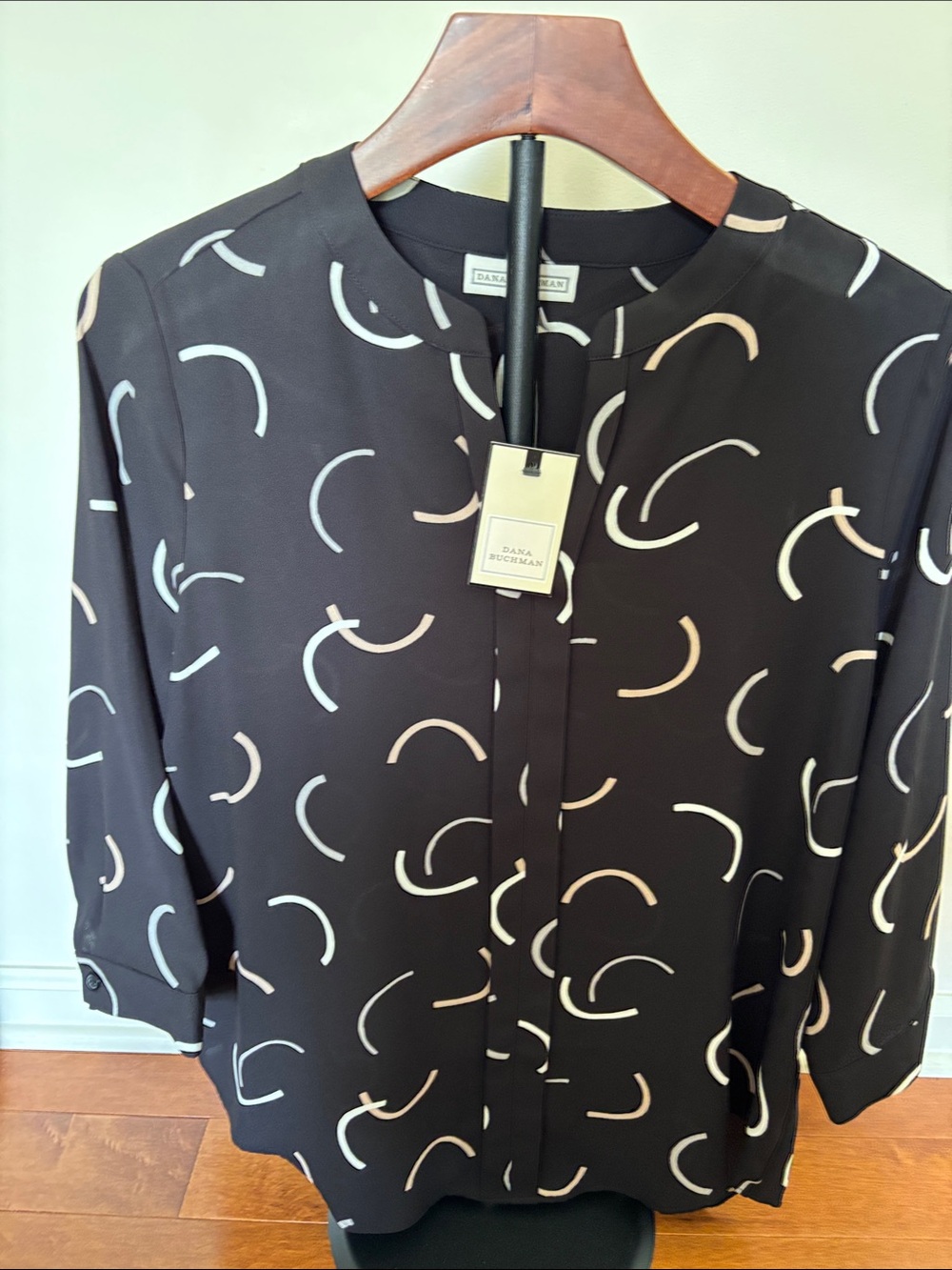 NWT Dana Buchman Black Print Blouse Womens‎ Size Small 3/4 Sleeve
